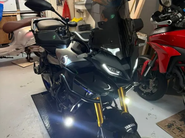 Bouwjaar onbekend Yamaha Tracer 9 GT 2021 - € 12.250 · Bieden (1/1)