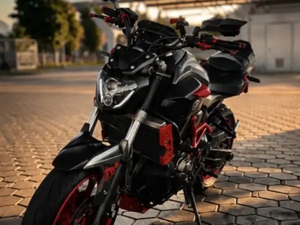 2015 Yamaha MT-07 - € 5.990 (1/1)