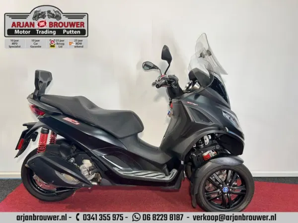 2020 Piaggio MP3 300 - € 4.990 (1/1)