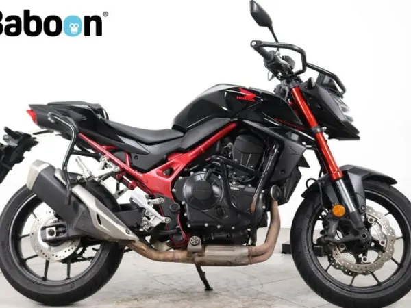 2023 Honda CB 750 Hornet (bj 2023) - €4,450 (1/1)
