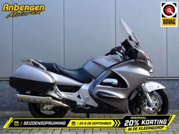 2002 Honda ST 1300 - €3,945 (1/1)