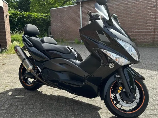 2009 Yamaha T-Max 500cc 2009 Gechipt - € 4.600 (1/1)