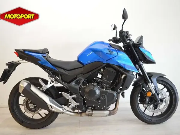 2025 Honda CB 750 - € 8.390 (1/1)