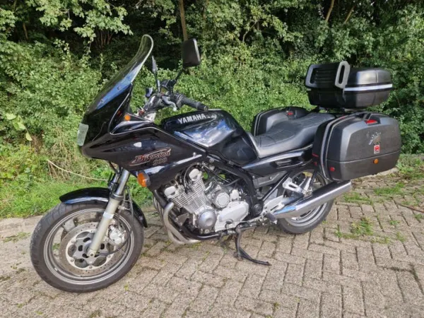 2001 Yamaha XJ 900 - €1,450 (1/1)