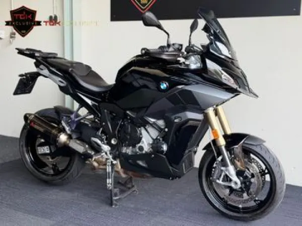 2023 BMW S 1000 XR Triple Black Dynamic Akrapovic S1000XR M - € 19.888 (1/1)