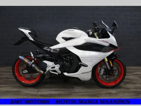 2025 Cfmoto 450 SR (bj 2025) 5,755 km Nieuwstaat! - €6,190 (1/1)