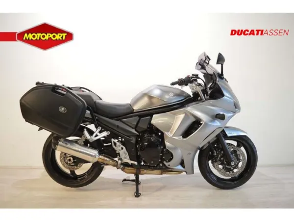 2010 Suzuki GSX 1250 FA TE - €5,690 (1/1)