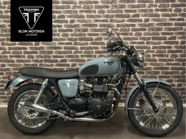 2006 Triumph Bonneville T 100 - € 4.250 · Bieden (1/1)