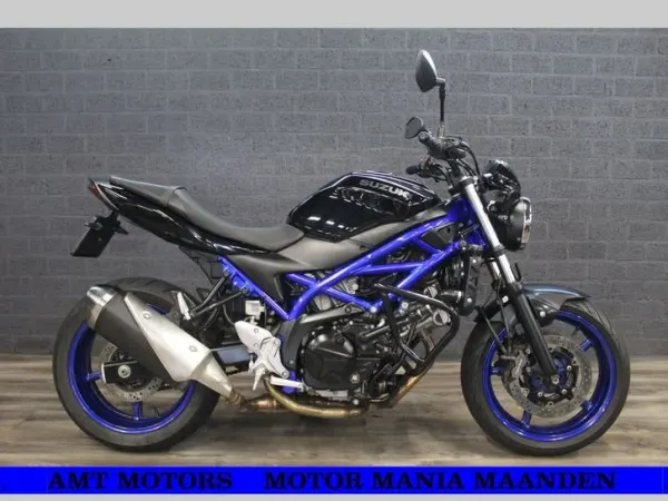 2020 Suzuki SV 650 N ABS (bj 2020) 24.940 km SV650N Zeer mooi! - €5,750 (1/1)