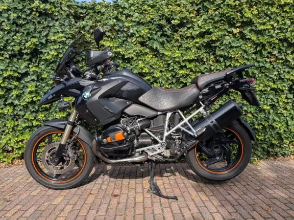 2012 BMW R1200GS Triple Black. 2012 - € 7.750 · Bieden (1/1)