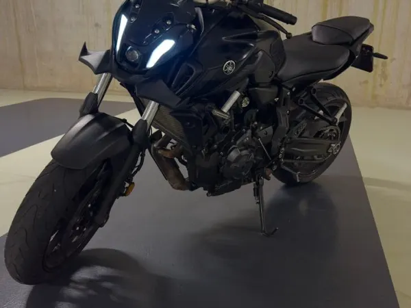 2021 Yamaha MT-07 - € 7.000 (1/1)