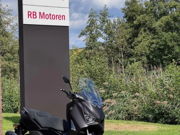 Year unknown Yamaha Xmax 300 Tech Max + - €8,799 (1/1)
