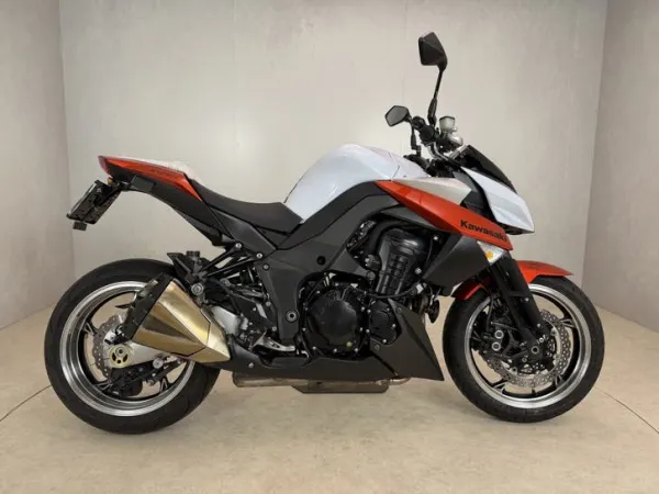 2010 Kawasaki Z 1000 ABS (bj 2010) - €6,799 · Bidding (1/1)
