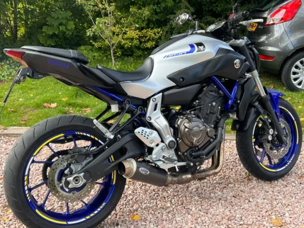 2016 Yamaha MT-07 - € 5.400 · Bieden (1/1)