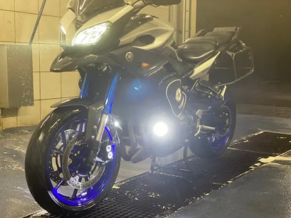 2015 Yamaha Tracer 900–2015–18.000 km–zeer Compleet Uitgevoerd - € 9.500 · Bieden (1/1)
