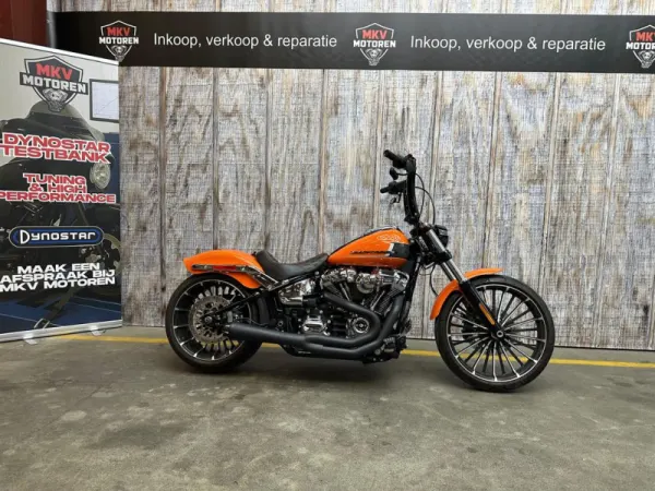 2023 Harley-Davidson Breakout - € 24.999 (1/1)