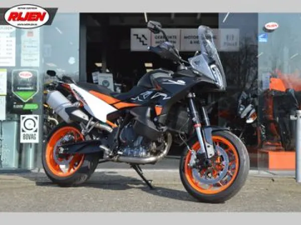 2024 KTM 890 SMT - €11,990 (1/1)
