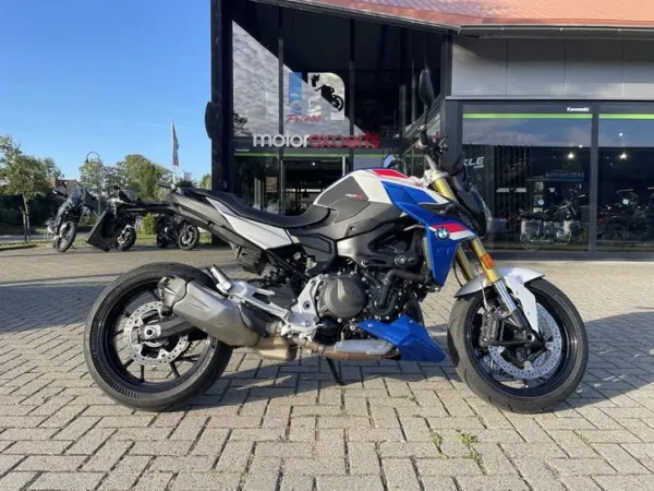 2024 BMW F 900 R - €9,650 (1/1)
