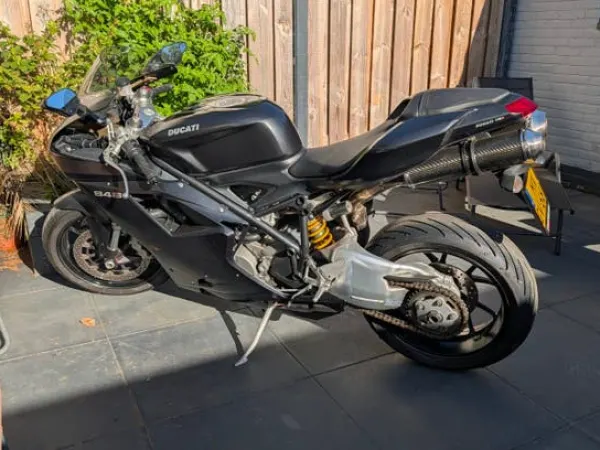 Bouwjaar onbekend Ducati 848 - € 5.500 · Bieden (1/1)