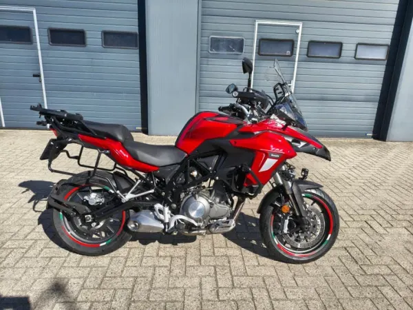 2017 Benelli trk 502 - €3,450 · Bidding (1/1)