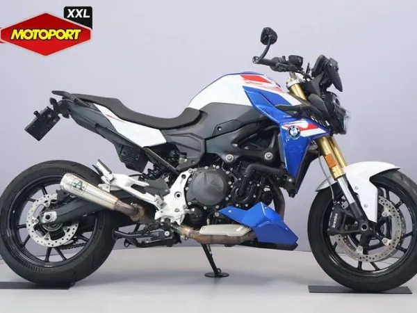 2024 BMW F 900 R (bj 2024) - €10,990 · Bidding (1/1)