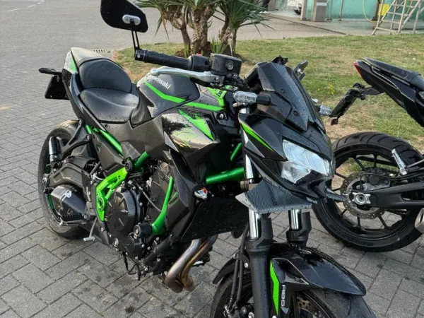 Bouwjaar onbekend Kawasaki Z 650 - € 7.500 · Bieden (1/1)