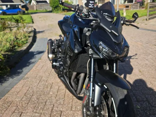 2018 Kawasaki Z 1000 - €14,500 · Bidding (1/1)