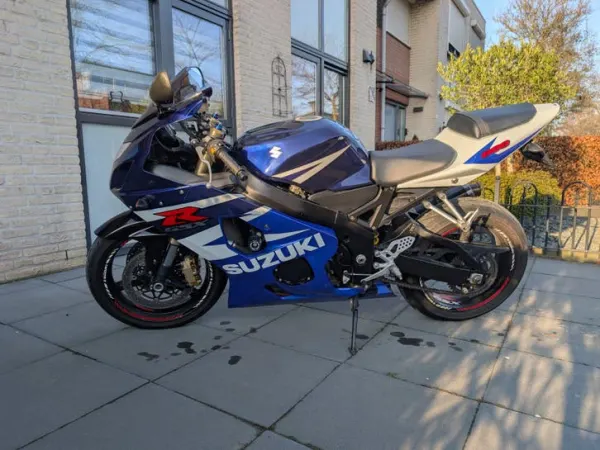 2004 Suzuki GSX-R 600 K4 Sportmotor-Blauw/Wit - €3,800 (1/1)
