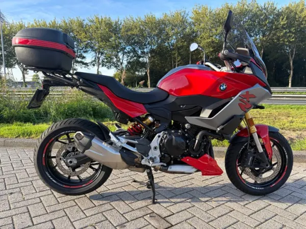 2020 BMW F 900 XR - €9,300 · Bidding (1/1)