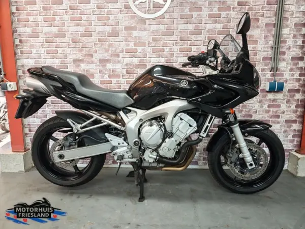 2006 Yamaha FZ 6 Fazer - € 2.850 · Bieden (1/1)
