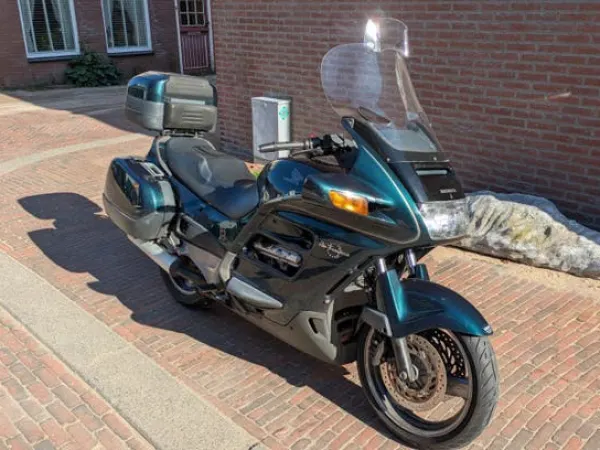 1998 Honda Pan European ST1100 - € 1.600 · Bieden (1/1)