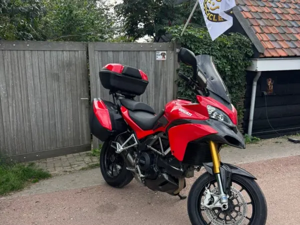 2011 Ducati Multistrada 1200S Full Carbon 2011 - €7,950 · Bidding (1/1)