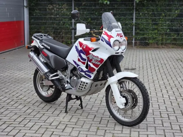 1996 Honda XRV 750 Africa Twin - €4,150 · Bidding (1/1)