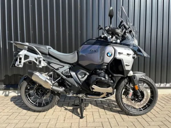 2024 BMW R 1300 GS Adventure Triple Black - €27,950 (1/1)