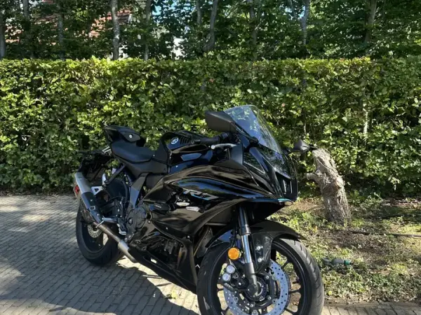 2022 Yamaha YZF-R7 - €11,000 (1/1)