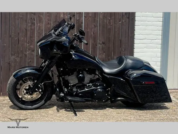 2017 Harley-Davidson Street Glide - €22,950 (1/1)
