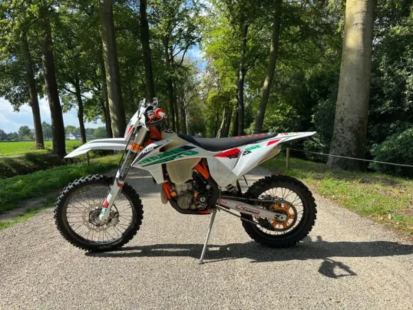 2021 KTM 450exc Sixdays 2021 - €6,999 (1/1)