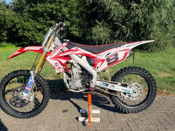Year unknown Honda CRF 250 - €3,250 · Bidding (1/1)