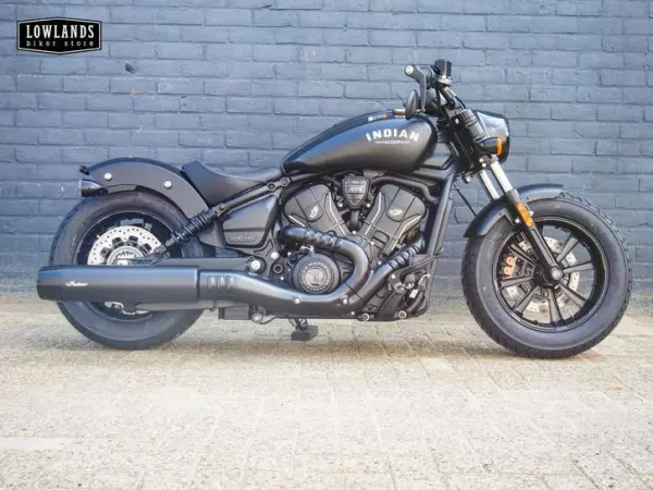 2025 Indian Scout Bobber-Actie Roaarr WEKEN! - € 20.490 · Bieden (1/1)