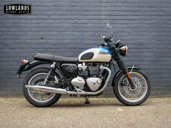 2026 Triumph Bonneville T 120 (bj 2026) - €17,495 · Bidding (1/1)