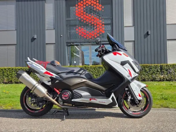 Bouwjaar onbekend Yamaha Tmax 530 ABS 25.800km - € 6.250 · Bieden (1/1)