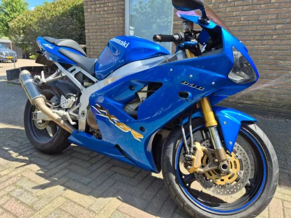Year unknown Kawasaki ZX-6R Ninja-Sportieve Motorfiets - €2,300 · Bidding (1/1)