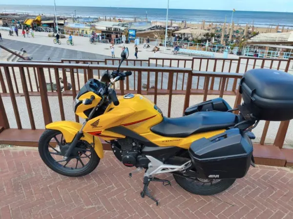 2018 Honda CB 125 F - €2,000 · Bidding (1/1)