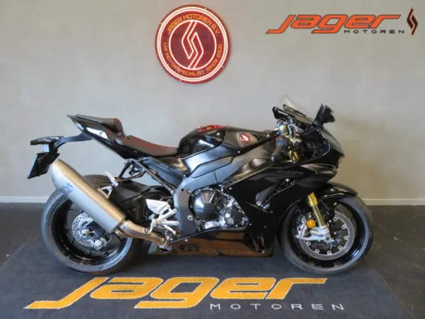 2021 Honda CBR 1000 RR Fireblade SP - €21,950 (1/1)