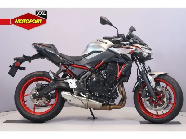 2024 Kawasaki Z650 - €7,290 · Bidding (1/1)