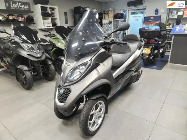 2020 Piaggio MP3 500 HPE Business 2020 Rijklaar Garantie - €7,000 (1/1)