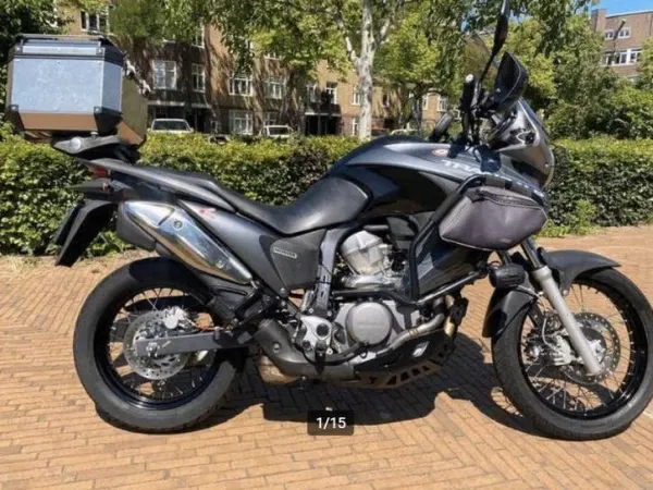 2009 Honda Transalp - €5,500 · Bidding (1/1)