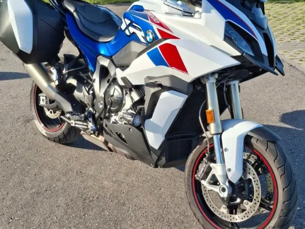 2021 BMW S 1000 XR - €18,750 · Bidding (1/1)