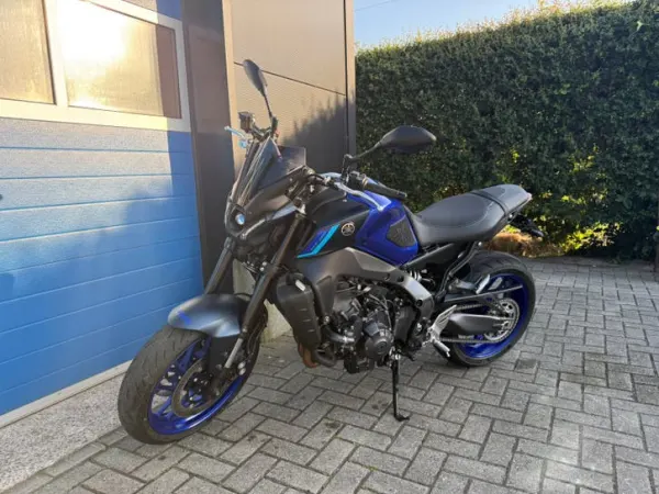 2023 Yamaha MT 09 - €9,500 · Bidding (1/1)