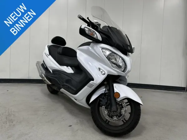 2019 Suzuki Burgman 650 - €5,450 · Bidding (1/1)
